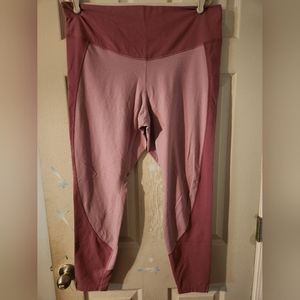 Old Navy PowerChill 2x Light pink and darker pink full length leggings